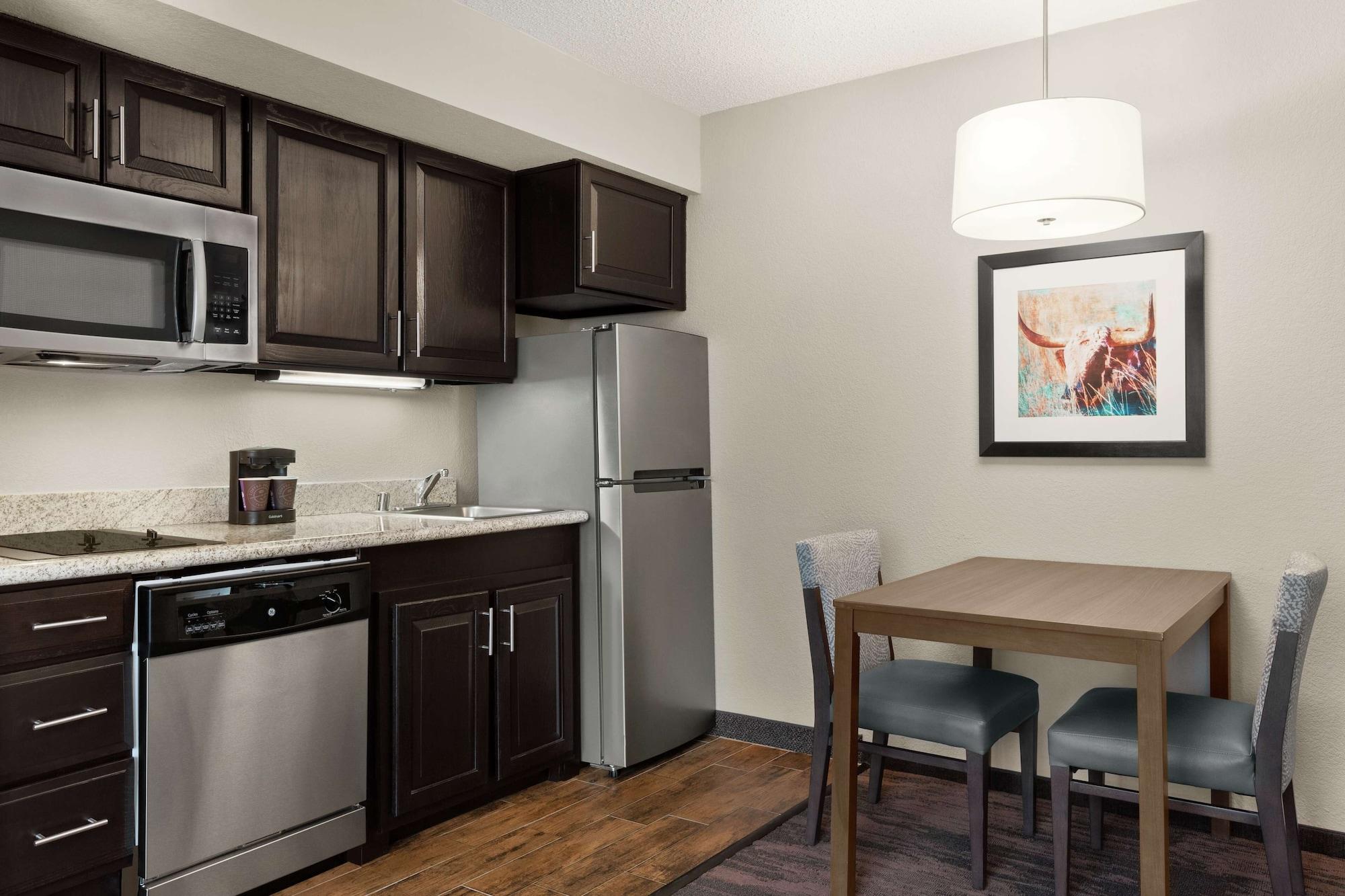 Addison Suites Экстерьер фото
