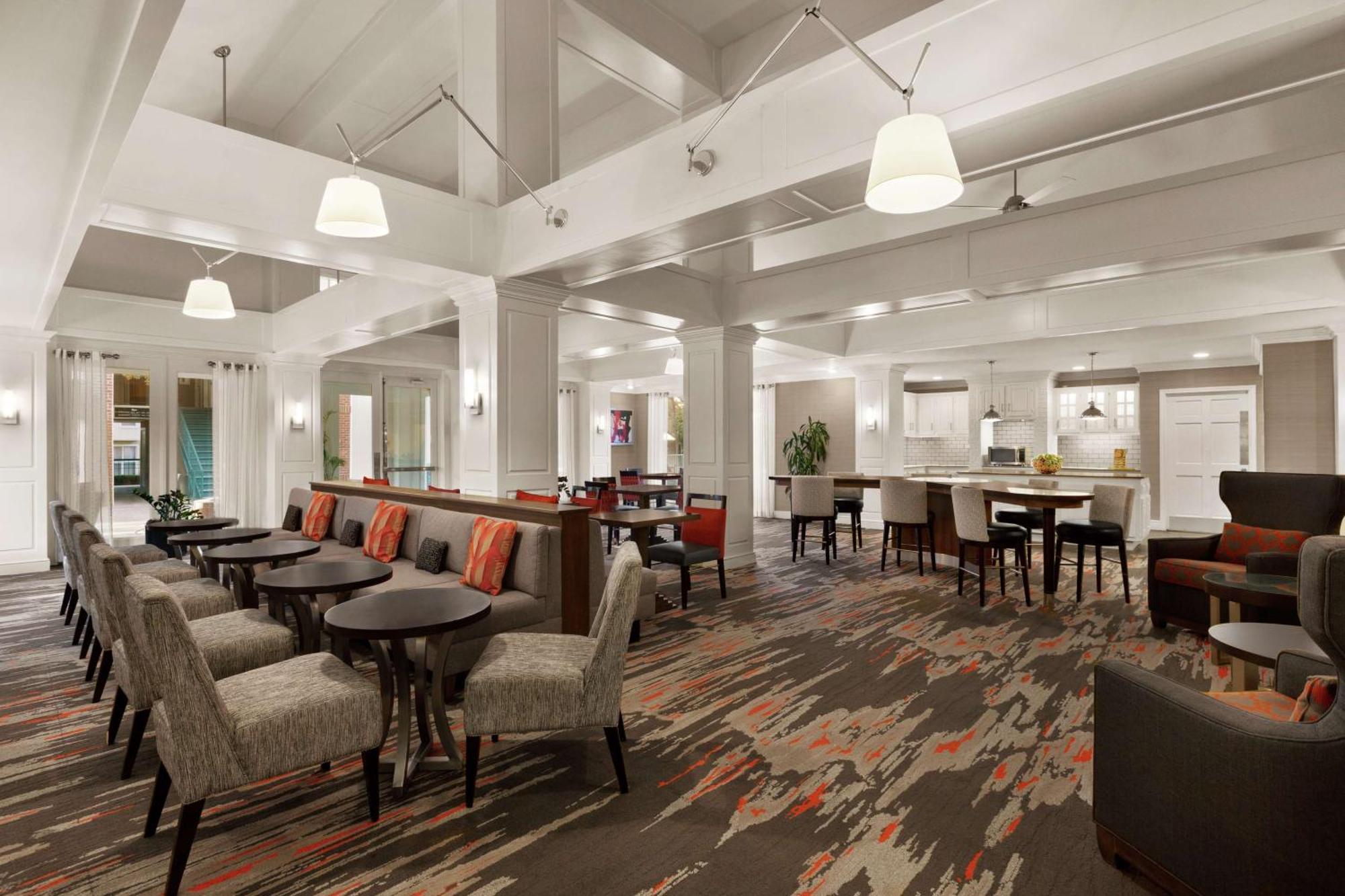 Addison Suites Экстерьер фото