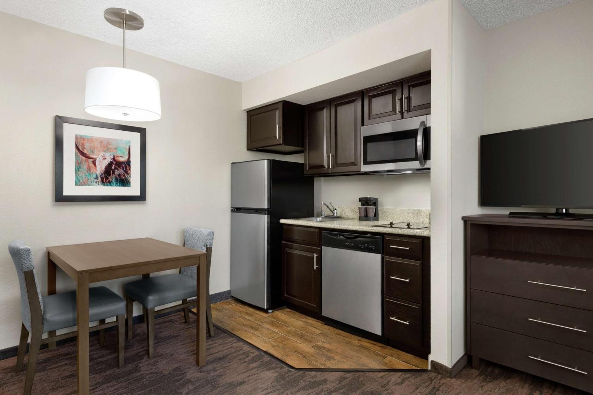 Addison Suites Экстерьер фото