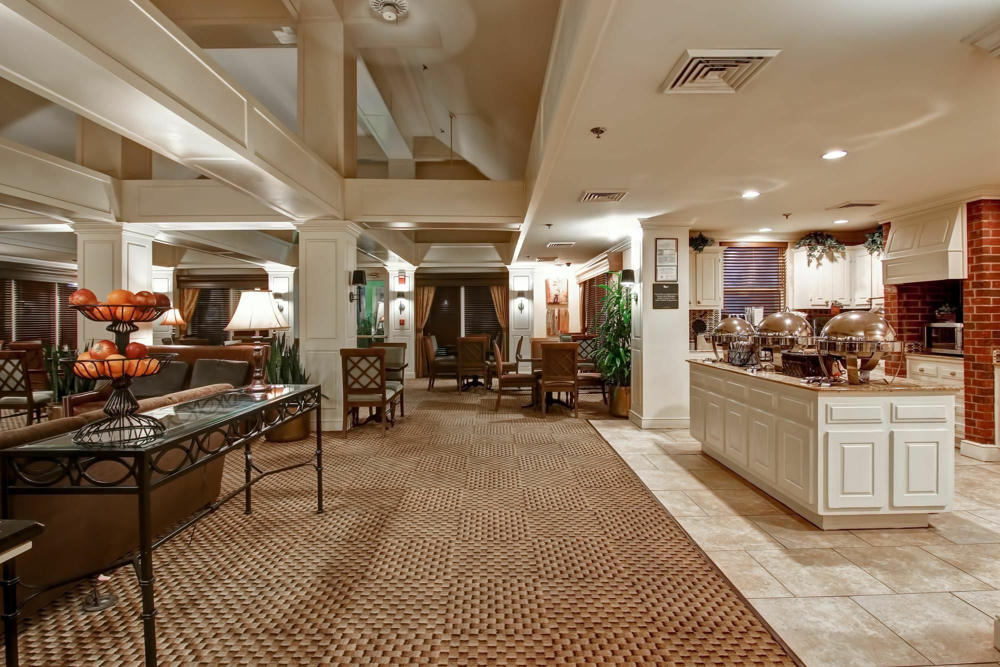 Addison Suites Экстерьер фото